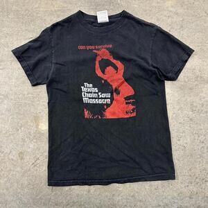 Vintage 90s Texas Chainsaw Massacre Horror Movie Graphic Shirt Size Small